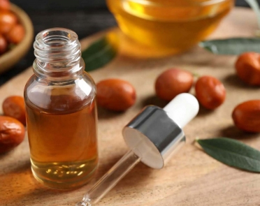 خواص روغن جوجوبا برای پوست
